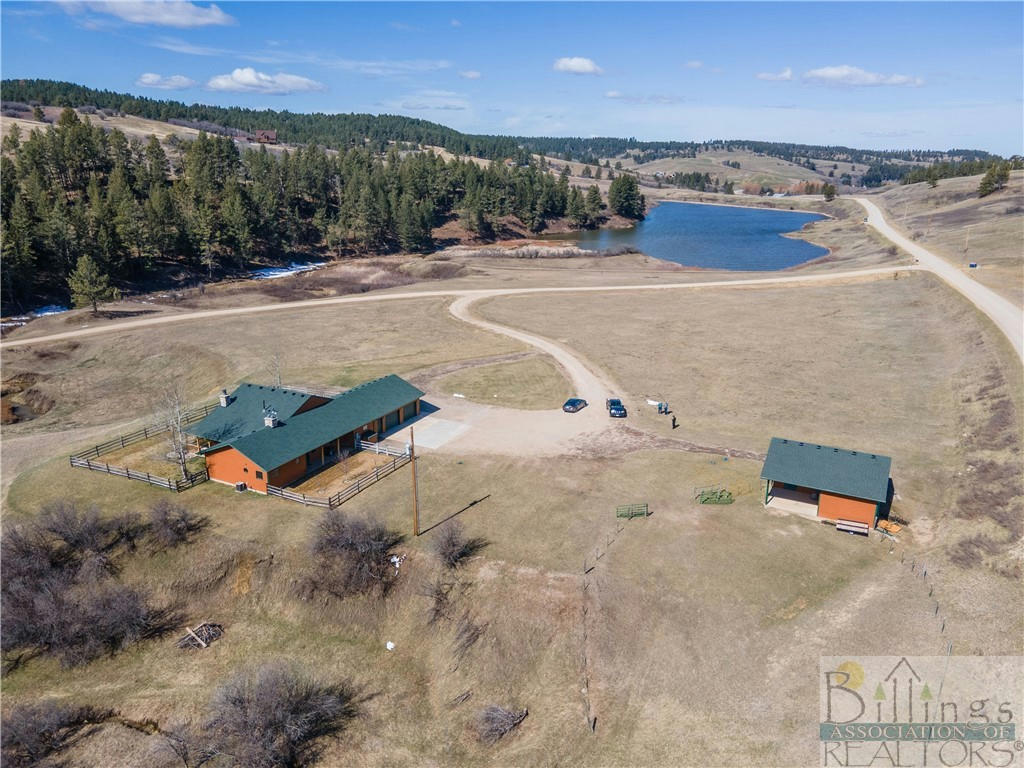 85 PINE VIEW LN, LEWISTOWN, MT 59457, photo 1 of 35