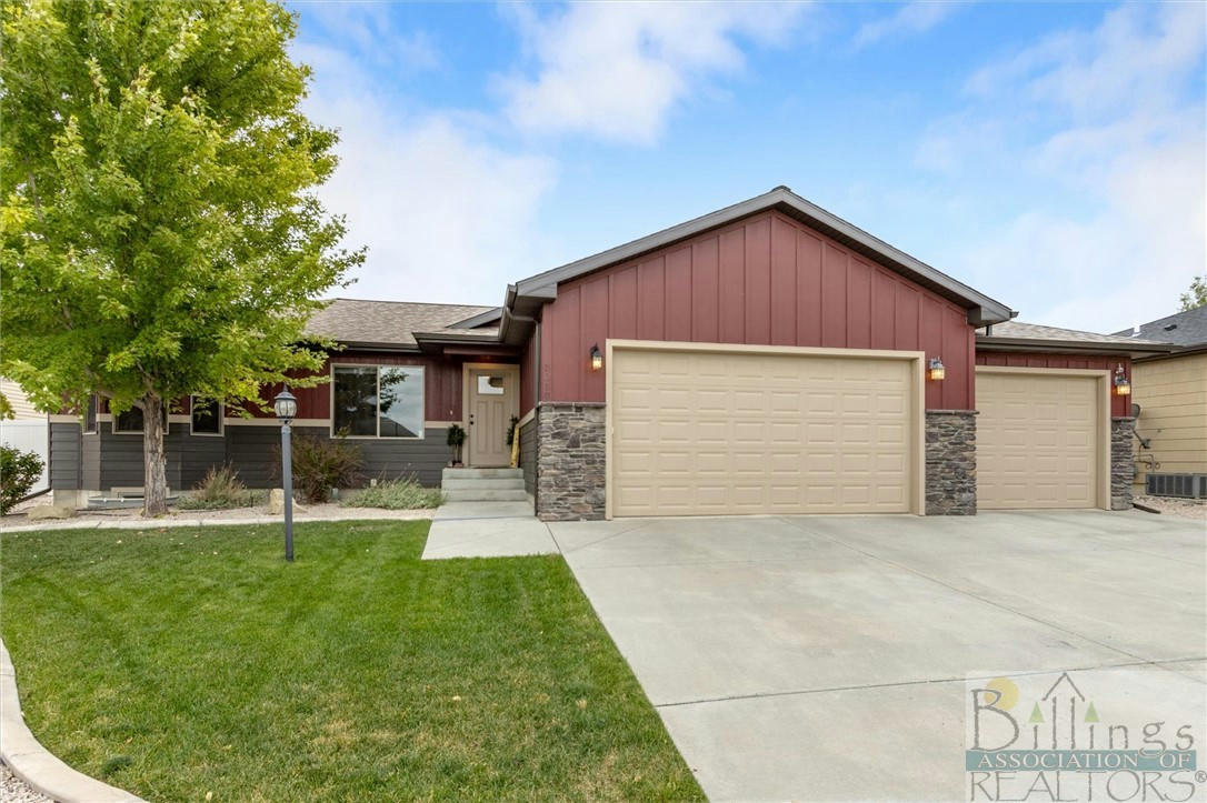 5350 SACAGAWEA DR, BILLINGS, MT 59101, photo 1 of 32